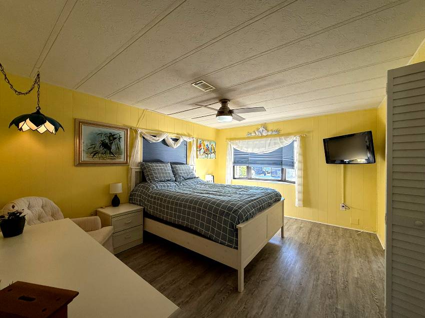 7924 Desota Dr a Ellenton, FL Mobile or Manufactured Home for Sale